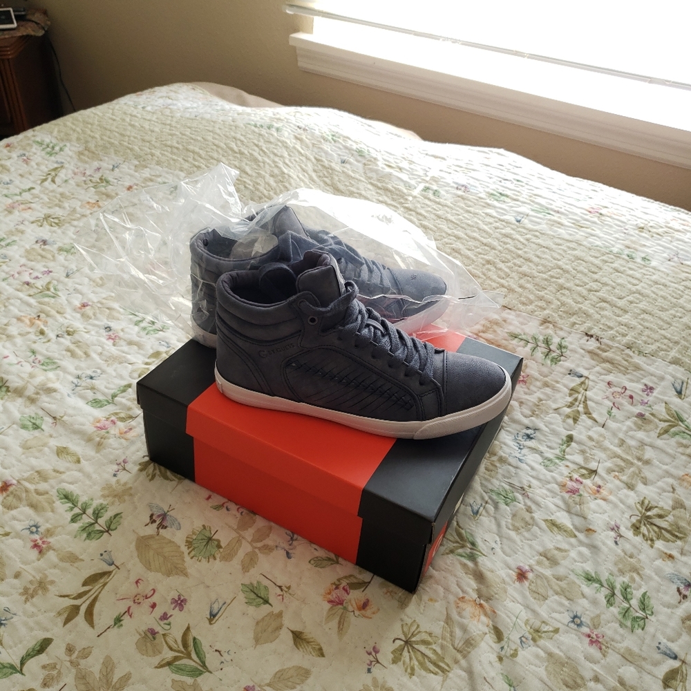 Guess shoes - Picture 4 of 5